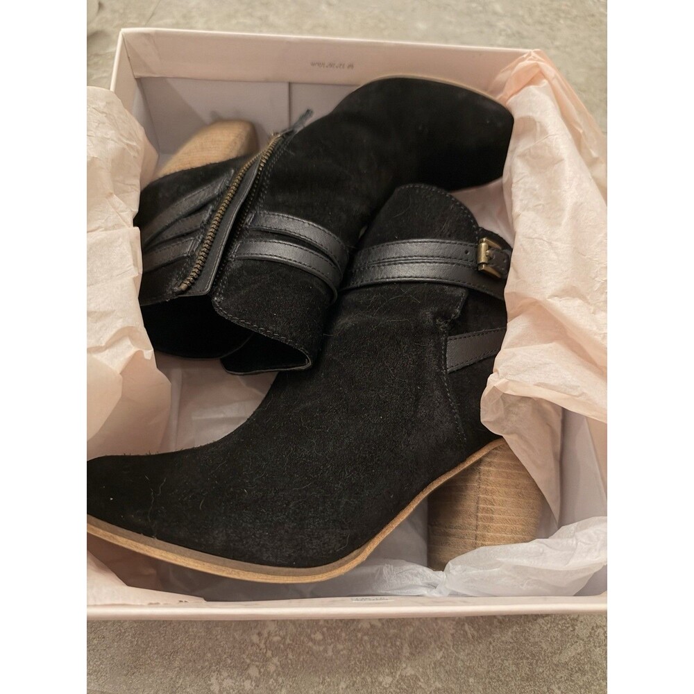 BP Tandem SUEDE and LEATHER Ankle Boots BOOTIES in Black - WOMEN'S Size 9 US